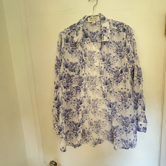 SOLD -Lightest floral button down top for summer - Picture 1 of 6
